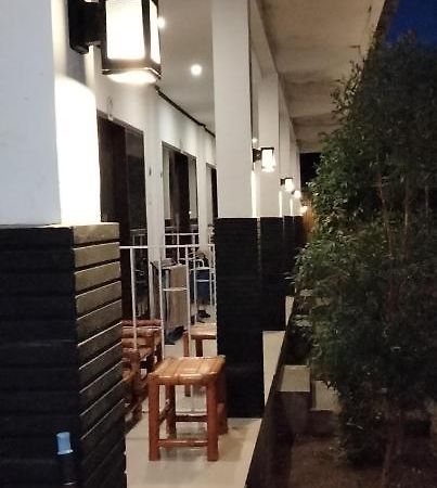 Akalanka Homestay Gili Trawangan Esterno foto
