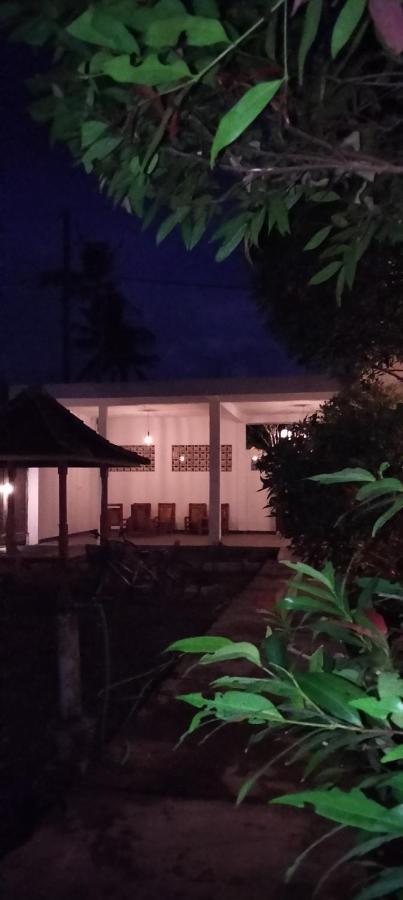 Akalanka Homestay Gili Trawangan Esterno foto